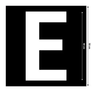 Spuitsjabloon letter E - 50 x 50 cm - zwart met uitsparing