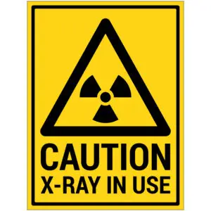 Caution X-Ray in use waarschuwingspictogram met tekst - geel zwart - rechthoekig - symbool radioactief en tekst caution x-ray in use